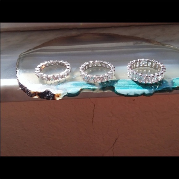 Shop with confidence. Im a Posh Ambassador 🌸🛍 - Picture 10 of 16